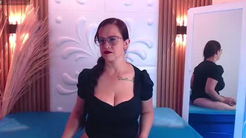 MIA online show from 09/14/25, 03:05