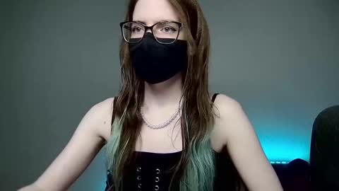 Snapshot of amber_candyfloss chatting on 11/01/25, 12:56 Amber non-nude model online show from 11/01/25, 12:56