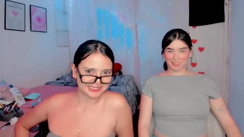 Snapshot of amber_landy1 chatting on 03/12/25, 04:08 amber online show from 03/12/25, 04:08