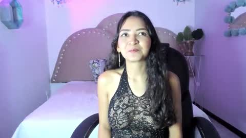 Snapshot of amber_rains chatting on 02/23/26, 12:35 Amber online show from 02/23/26, 12:35