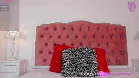 Snapshot of amber_roose75 chatting on 09/22/25, 12:51 julieta  online show from 09/22/25, 12:51