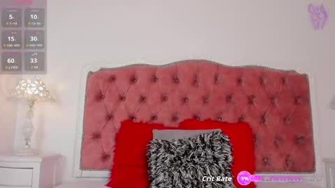 Snapshot of amber_roose75 chatting on 10/02/25, 12:12 julieta  online show from 10/02/25, 12:12