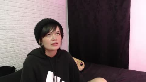 Snapshot of amber_rouss chatting on 03/06/25, 03:57 ROUSS online show from 03/06/25, 03:57