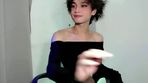 Snapshot of amber_sex19 chatting on 04/14/26, 10:43 amber_sex19 online show from 04/14/26, 10:43