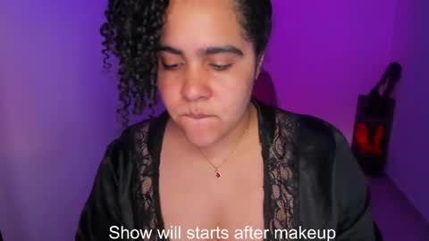 Snapshot of amber_smith20 chatting on 05/21/26, 12:17 find me here --- online show from 05/21/26, 12:17