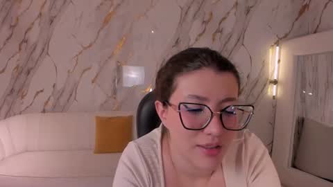 Snapshot of amberfarrell chatting on 06/30/26, 08:54 Amber online show from 06/30/26, 08:54