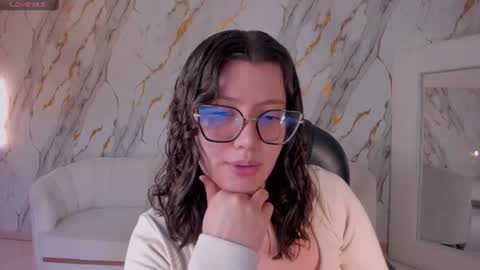 Snapshot of amberfarrell chatting on 07/08/26, 08:46 Amber online show from 07/08/26, 08:46