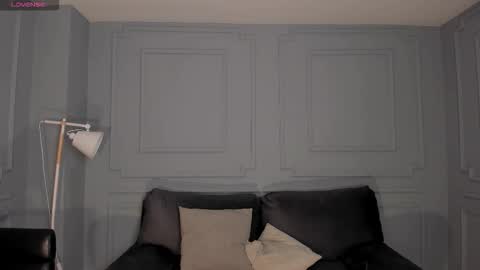 Amber Fox online show from 12/01/25, 11:37