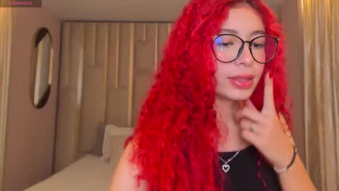 Amber Fox online show from 12/17/25, 11:49