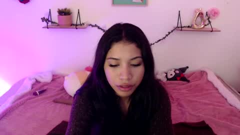 Amber Jeong online show from 12/24/24, 09:00