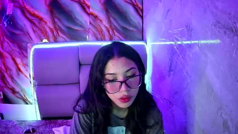 Amber Jeong online show from 02/02/25, 09:56