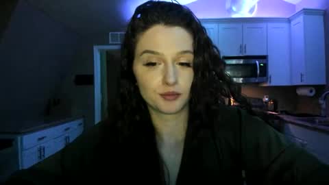 amberkinsley online show from 05/01/26, 07:24