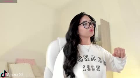 Amber online show from 02/18/26, 01:40