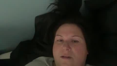 ambermoss7 online show from 11/15/25, 10:48