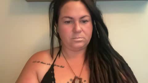 Snapshot of ambermoss7 chatting on 06/19/26, 03:05 ambermoss7 online show from 06/19/26, 03:05