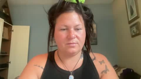 Snapshot of ambermoss7 chatting on 07/16/26, 05:41 ambermoss7 online show from 07/16/26, 05:41