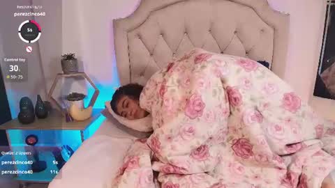 Snapshot of ambermoss_ chatting on 07/16/26, 05:13 Amber online show from 07/16/26, 05:13
