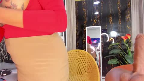 Snapshot of ambernix chatting on 02/10/25, 01:01 online show from 02/10/25, 01:01