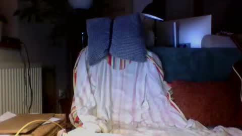 Snapshot of amberr11 chatting on 09/18/25, 10:56 Amberr11 online show from 09/18/25, 10:56