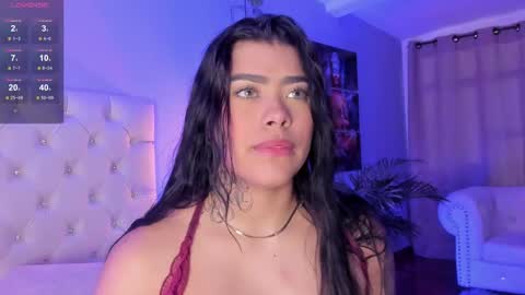 Snapshot of amberr_rousse chatting on 09/22/25, 12:18 MISS AMBERR online show from 09/22/25, 12:18