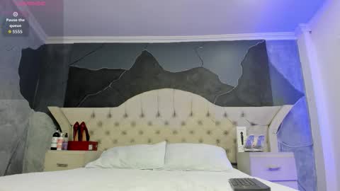 Amber Grey online show from 09/13/25, 01:00