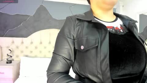 Amber Grey online show from 09/21/25, 12:29