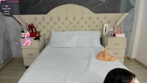 Amber Grey online show from 09/29/25, 06:35