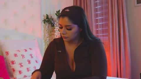 Amberseyes online show from 03/25/26, 05:24