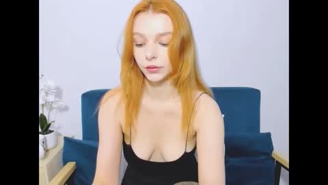 Snapshot of amberstudent chatting on 12/01/25, 06:51 Amber online show from 12/01/25, 06:51