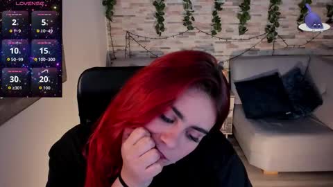 Snapshot of amberthomsonn chatting on 01/06/26, 04:05 Amber online show from 01/06/26, 04:05