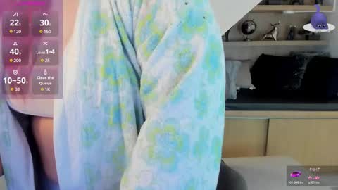 Snapshot of amberthomsonn chatting on 02/17/26, 09:43 Amber online show from 02/17/26, 09:43