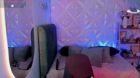 Snapshot of amberthomsonn chatting on 06/25/26, 05:07 Amber online show from 06/25/26, 05:07