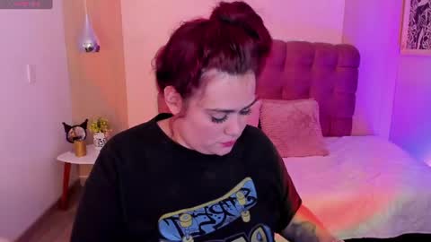 Snapshot of amberthomsonn chatting on 06/29/26, 04:08 Amber online show from 06/29/26, 04:08
