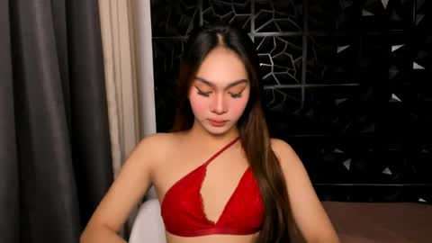 Snapshot of ambervixen69 chatting on 06/18/26, 04:46 BIGCOCK AMBER online show from 06/18/26, 04:46