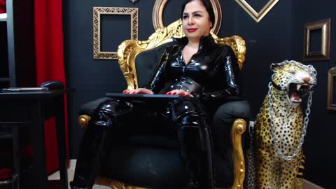 AMBER online show from 01/15/25, 08:51