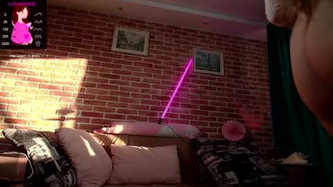  25 WEEK Princess  Linnea  online show from 12/04/24, 10:46