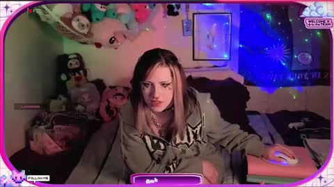 Ambrosia online show from 05/01/26, 07:57