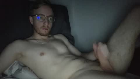 Snapshot of amekatt chatting on 01/05/25, 11:12 Amekatt online show from 01/05/25, 11:12