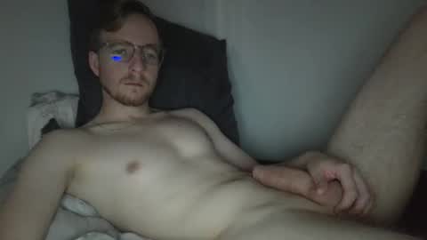 Snapshot of amekatt chatting on 01/08/25, 03:50 Amekatt online show from 01/08/25, 03:50