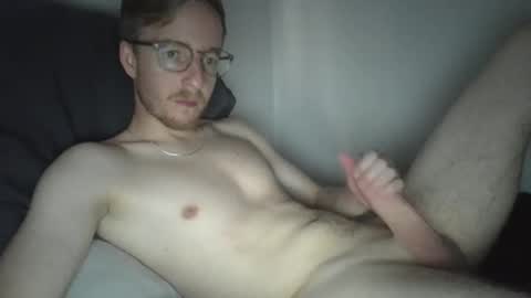 Snapshot of amekatt chatting on 01/21/25, 03:21 Amekatt online show from 01/21/25, 03:21