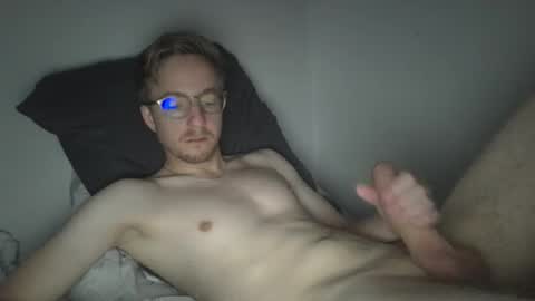 Snapshot of amekatt chatting on 02/02/25, 06:37 Amekatt online show from 02/02/25, 06:37