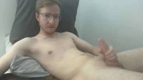 Snapshot of amekatt chatting on 10/07/25, 04:15 Amekatt online show from 10/07/25, 04:15