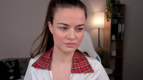 Ameli Lorans online show from 03/12/25, 06:07