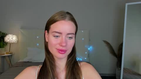 Snapshot of ameli_povilainn chatting on 09/21/25, 02:24 Ameli online show from 09/21/25, 02:24