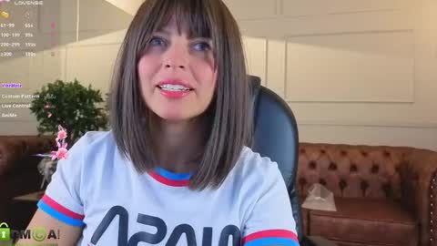 Snapshot of amelia_chillvibes chatting on 04/27/26, 12:03 AMELIA online show from 04/27/26, 12:03