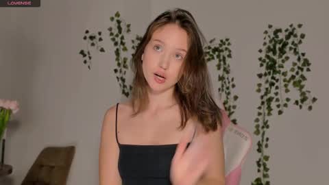 Your Amelia online show from 09/19/25, 11:49