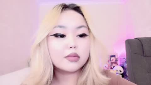 Amelia online show from 02/10/25, 12:30