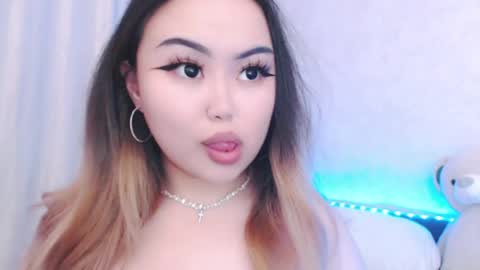 Amelia online show from 06/02/26, 07:05