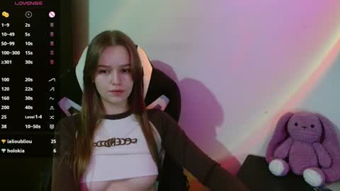 Snapshot of amelia_sweeti chatting on 07/08/26, 04:33 amelia_sweeti online show from 07/08/26, 04:33