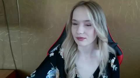 Amelia  online show from 06/23/26, 08:34